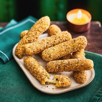 Bâtonnets panés à la mozzarella et à la truffe - 89712 - Mise en situation - Picard Réunion